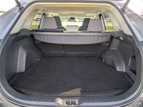 Used 2025 Toyota RAV4 XLE w/ Convenience Package FWD image 27