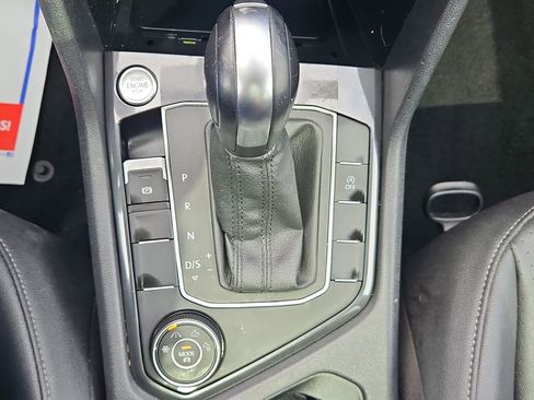 Used 2020 Volkswagen Tiguan S AWD/4WD image 37