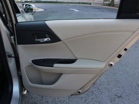 Used 2014 Honda Accord EX-L image 23