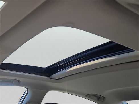 Certified 2021 Honda Accord EX image 16