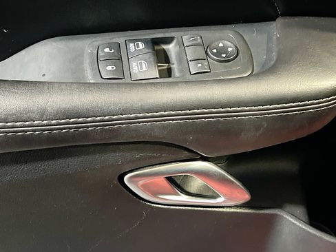Used 2018 Dodge Challenger R/T Scat Pack RWD image 14