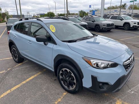 Certified 2023 Subaru Crosstrek 2.0i AWD/4WD image 3