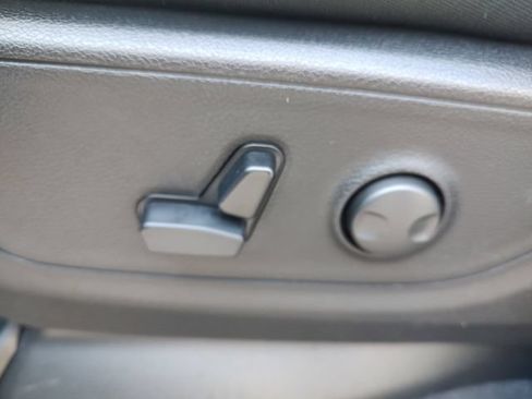 Used 2026 RAM 1500 Lone Star RWD image 29