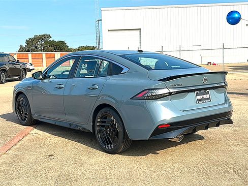 New 2026 Nissan Sentra SR w/ SR All Weather Package FWD image 4