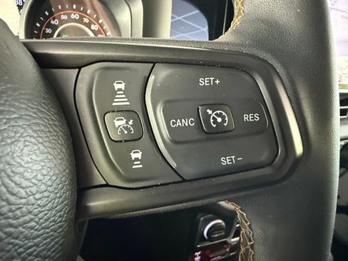 Used 2024 Jeep Wrangler Unlimited Sport AWD/4WD image 14