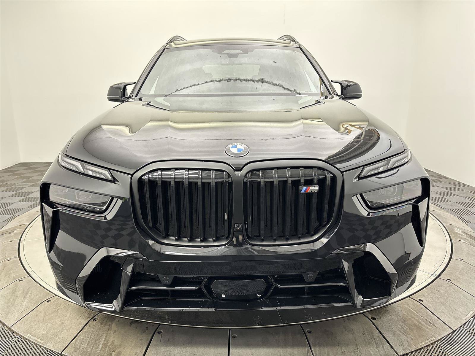 New 2026 BMW X7 M60i AWD/4WD image 14