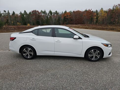 Certified 2023 Nissan Sentra SV image 4