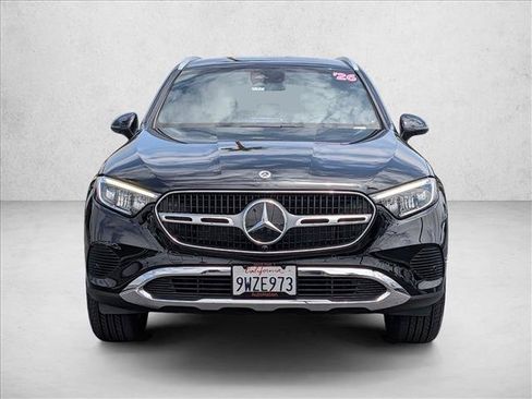 Certified 2026 Mercedes-Benz GLC 300 image 2