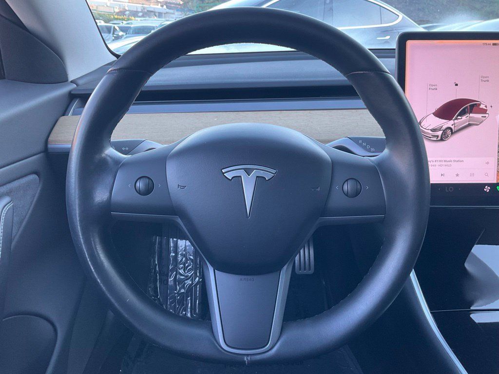 Used 2018 Tesla Model 3 Performance AWD/4WD image 39