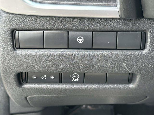 Used 2023 Nissan Rogue SV AWD/4WD image 14