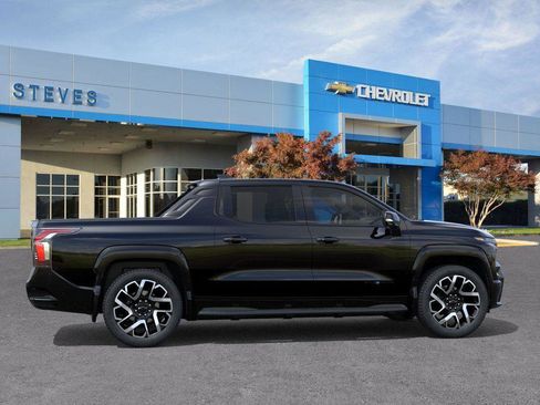 New 2024 Chevrolet Silverado EV RST AWD/4WD image 5