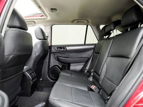 Used 2016 Subaru Outback 2.5i Limited image 24