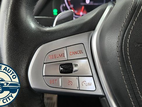 Used 2020 BMW X7 xDrive40i w/ Parking Assistance Package AWD/4WD image 13