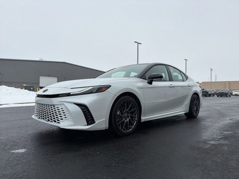 Certified 2025 Toyota Camry XSE image 3