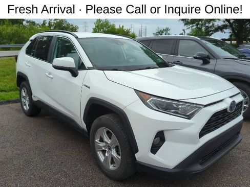 Used 2021 Toyota RAV4 XLE AWD/4WD image 1