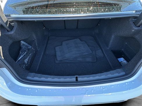 Used 2023 BMW 330i Sedan w/ M Sport Package image 24