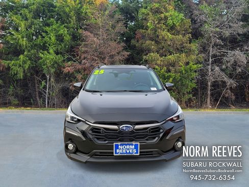 Certified 2025 Subaru Crosstrek 2.5i Limited w/ Crosstrek Mirror Package image 2