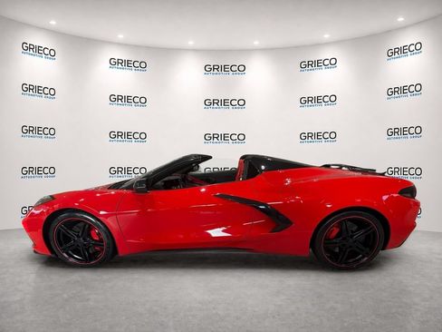 Used 2024 Chevrolet Corvette Stingray Preferred Conv w/ Z51 Performance Package RWD image 4