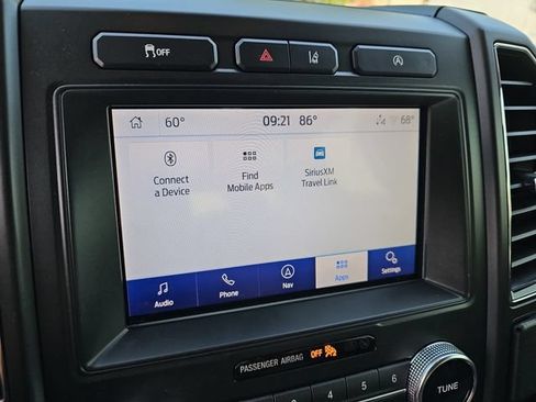 Used 2020 Ford Expedition Limited RWD image 19