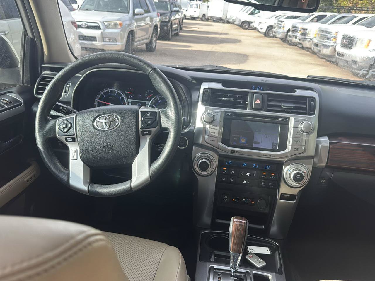 Used 2018 Toyota 4Runner Limited RWD image 28