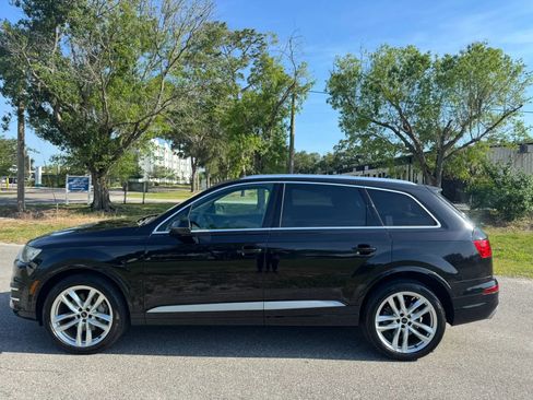 Used 2018 Audi Q7 3.0T Prestige w/ Prestige Package AWD/4WD image 11