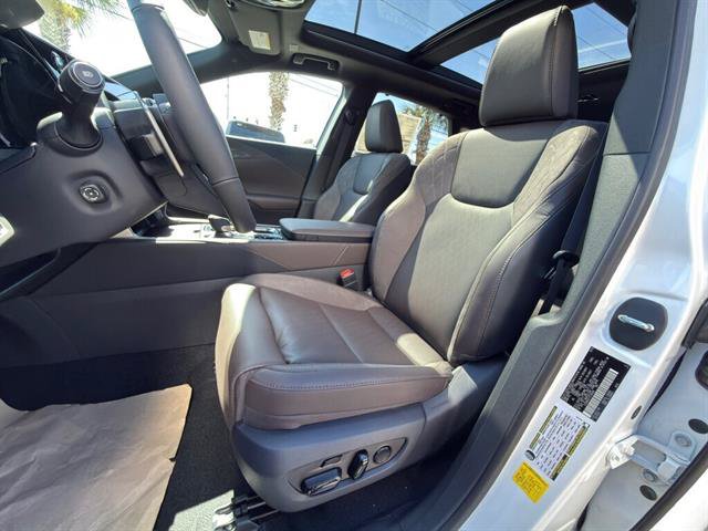 New 2026 Lexus RX 350 w/ Convenience Package AWD/4WD image 16