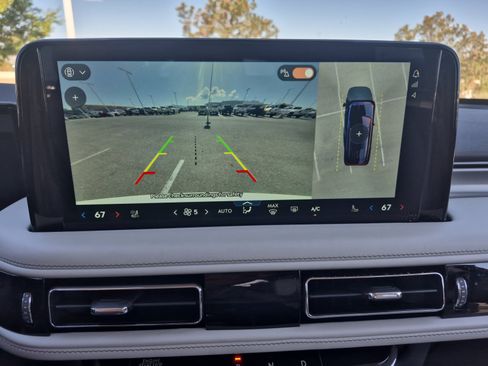 Used 2026 Lincoln Aviator AWD w/ Jet Appearance Package image 30