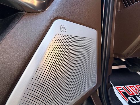 Used 2025 Ford F250 King Ranch w/ Chrome Package image 32