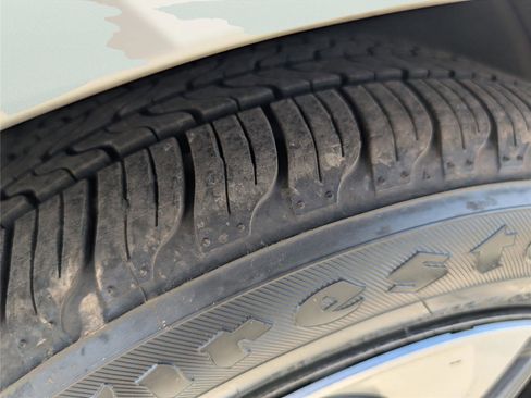 Used 2020 Honda Civic LX image 40