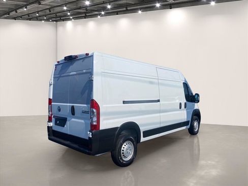 Used 2026 RAM ProMaster 2500 w/ Convenience Group FWD image 7