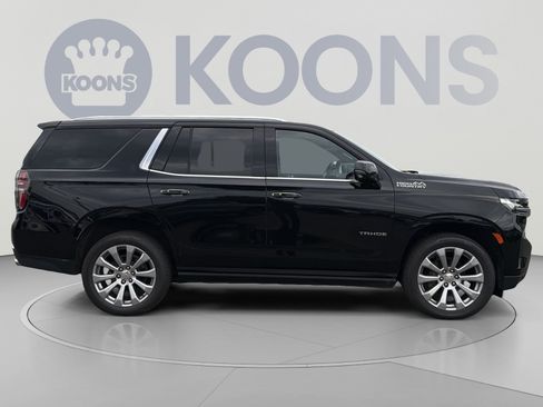 Used 2023 Chevrolet Tahoe High Country w/ LPO, Illumination Package AWD/4WD image 8