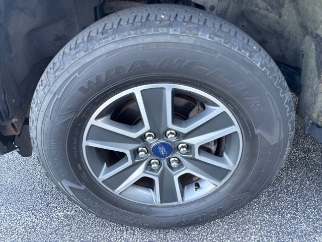 Used 2016 Ford F150 XLT w/ Equipment Group 301A Mid AWD/4WD image 13