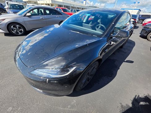 Used 2025 Tesla Model 3 Long Range image 1