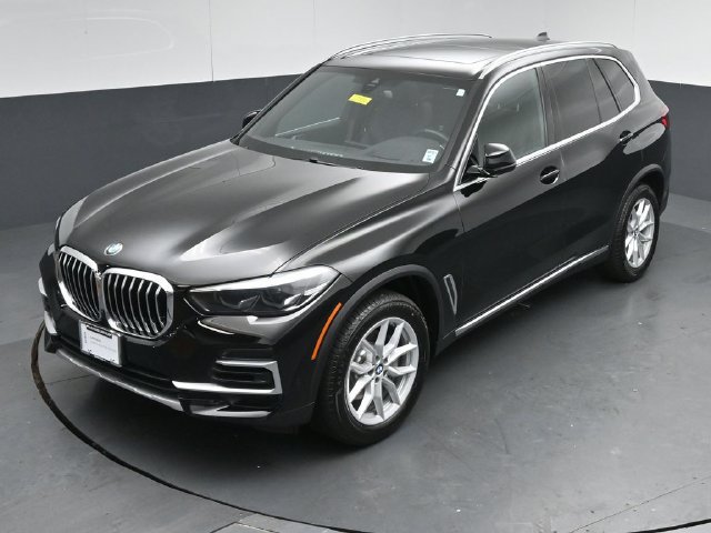Used 2023 BMW X5 xDrive40i w/ Premium Package AWD/4WD image 47