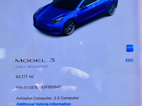 Used 2018 Tesla Model 3 Mid Range image 17