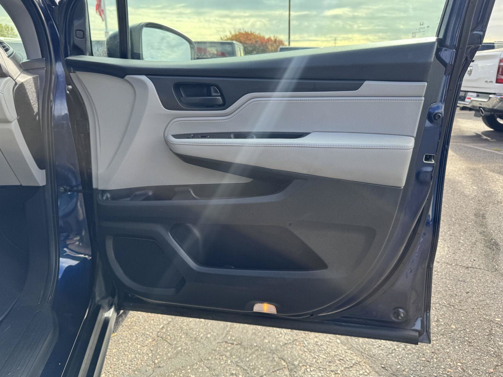 Used 2019 Honda Odyssey EX-L image 26