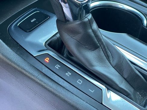 Used 2024 Chevrolet Equinox LT image 25