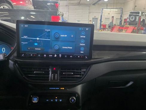 Used 2023 Ford Escape ST-Line Select w/ Tech Pack #2 image 17