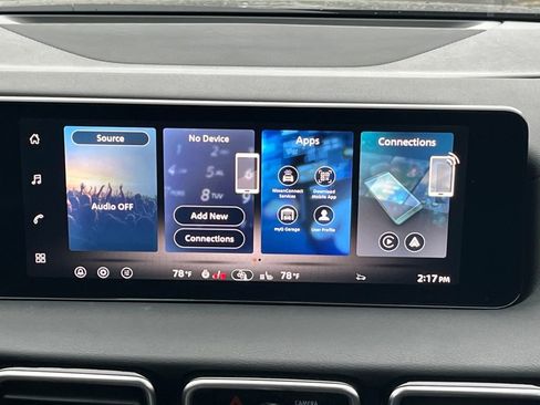New 2026 Nissan Sentra SR w/ SR Premium Package FWD image 23