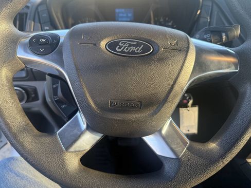 Used 2016 Ford Transit 350 XL image 12