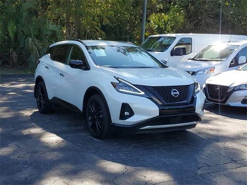 Certified 2024 Nissan Murano SV w/ SV Midnight Edition Package image 26