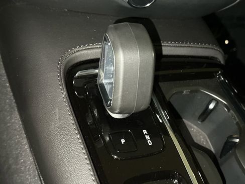 Used 2023 Volvo S60 T8 Plus w/ Protection Package Premier image 28