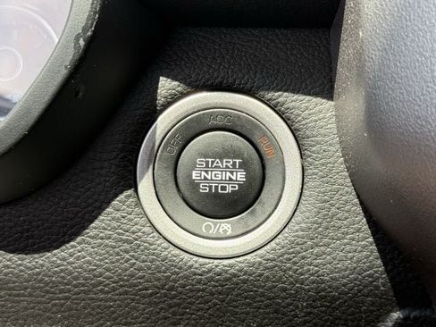 Used 2023 RAM 1500 Big Horn AWD/4WD image 22