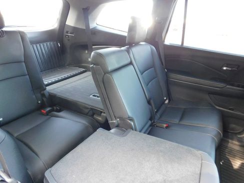 Used 2022 Honda Pilot Special Edition image 6