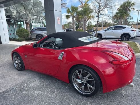Used 2015 Nissan 370Z Touring Sport image 10