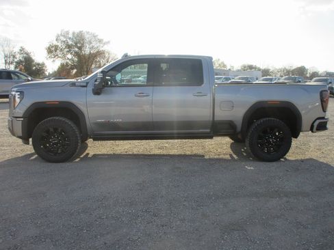 New 2026 GMC Sierra 2500 AT4 image 10