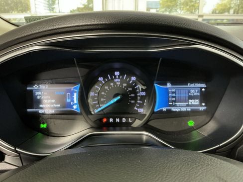 Used 2018 Ford Fusion S FWD image 18
