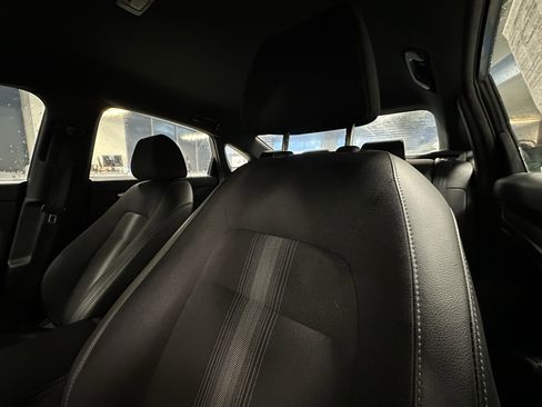 Used 2024 Honda Civic Sport image 10