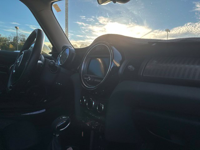 Used 2017 MINI Cooper S FWD image 16
