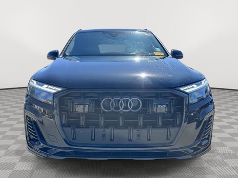 Used 2025 Audi Q7 3.0T Prestige w/ Prestige Package image 2